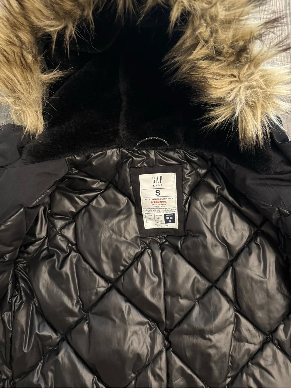 Gap Kids Black Cold Control Ultra Max Primaloft Storm Cuff Fur Hood Size Small